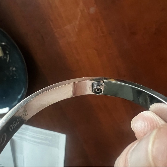 Cartier Love Bracelet in White Gold Coloring - Picture 6 of 7